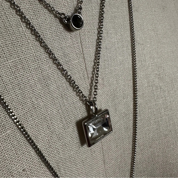 Multi-strand Long Necklace with Faceted Crystals and Bar in Silver - Picture 2 of 4